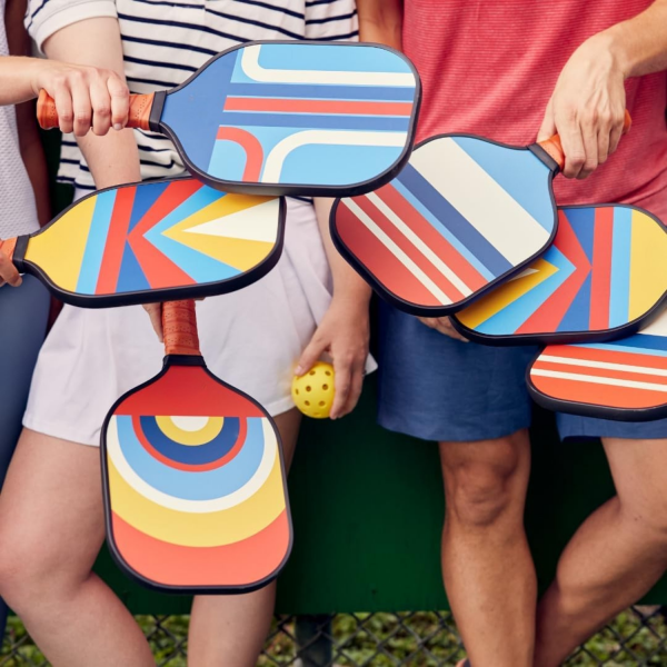 PICKLEALL Carbon Fiber Pickleball Paddle — Polymer Honeycomb Core, Lightweight, Cushioned Grip (Gift-Ready)